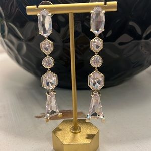 Beautiful Kendra Scott statement earrings